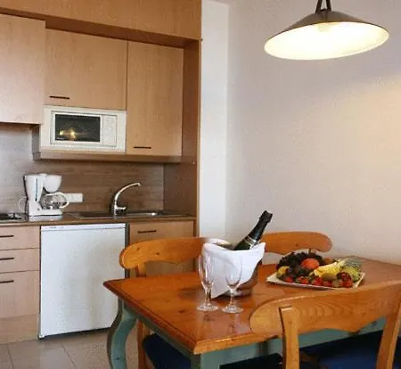 Orquidea Playa Aparthotel & Spa 호텔 알쿠디아 항구